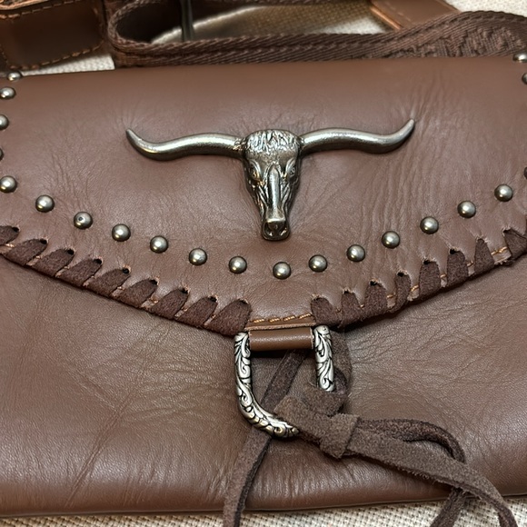 Montana West Crossbody purse - Picture 2 of 9